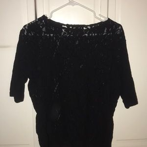 Lace black top